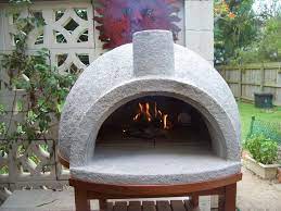 build a backyard wood fire pizza oven
