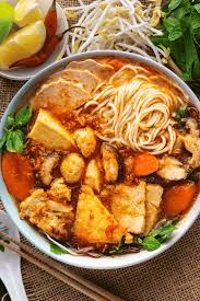 bun bo hue chay vegetarian y