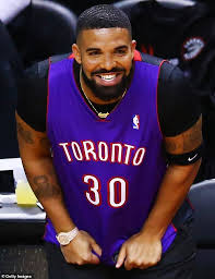 We the north vote the north 👇🏽 rpt.rs/voteto. Drake Wears Vintage Toronto Raptors Jersey Of Steph Curry S Father Dell To Game One Of Nba Finals Daily Mail Online