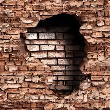 3d Ed Brick Wall With Large Hole