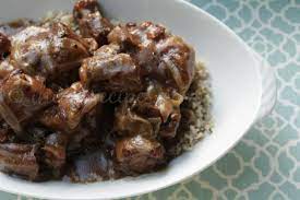southern slow cooker smothered oxtails