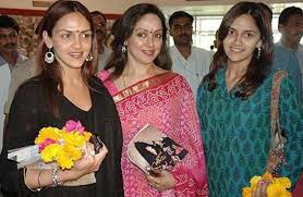 Her birthday, what she did before fame, her family life, fun trivia facts, popularity rankings, and more. Hema Malini On Esha Deol S Birth