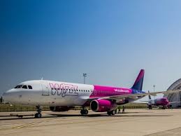 Locuri in avion blue air. Wizz Air Rapusa De Covid 19 Decizia Dramatica A Companiei Cu Sute De Curse Din Romania