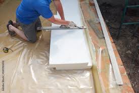 contractor insulating house foundation