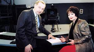 Diváci si ji pamatují jako moderátorku televizních novin, na obrazovkách ji vídali v letech 1995 až 1999. 42asgmx4zfl5rm