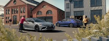 how much does the 2021 toyota camry cost