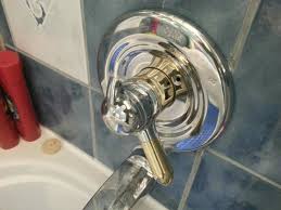 how to remove delta shower faucet