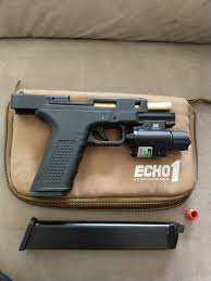 sold salient arms glock 17 w extended