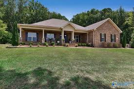 huntsville al houses with land for