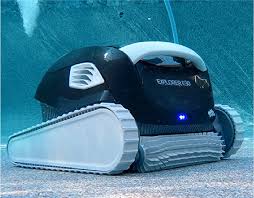 dolphin e30 robotic pool cleaner with