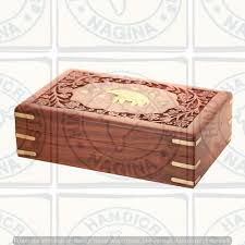 wood carved jewellery box with br