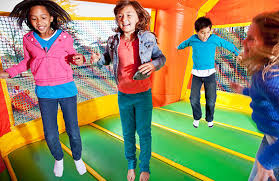 Children's party entertainment near you. Cheap Bounce House Rentals To Save Your Party S Budget