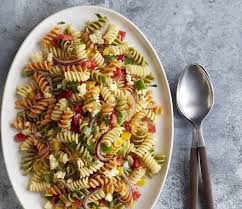 tri color rotini with bell peppers