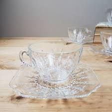 Set Of 4 Clear Glass Cups And Saucers