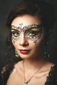 17 amazing carnival makeup ideas