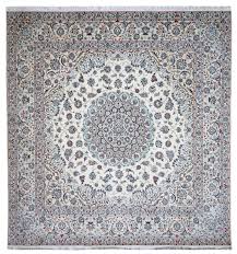 square nain carpet with silk