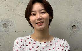 actress Kim Mi Soo ...