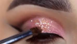 glitter eye makeup tips