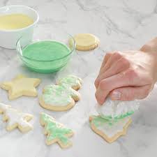 Christmas ornament images, pictures, videos & interesting facts. Christmas Cookie Decorating Ideas To Try This Year