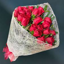 dozen red rose bouquet auckland