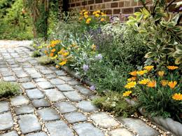 How To Lay A Garden Path