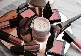 new from laura mercier makeup sessions