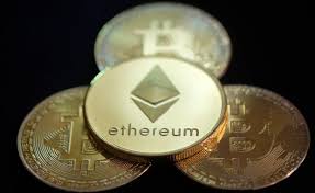 Open source platform to write and distribute decentralized applications. Ethereum Rennt Bitcoin Hinterher Capital De