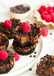 easy mini chocolate cheesecakes with