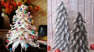 Kerajinan dari bambu membuat lampu belajar dan lampu gantung. 5 Inspirasi Pohon Natal Murah Untuk Hari Raya Natal 2018 Mulai Dari Ranting Sampai Kertas Tribun Jatim