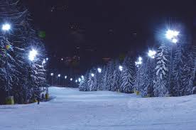 Great for intermediates, with skiing on 39km of pistes up to 1 the austrian ski resort of semmering is at an altitude of 1,000m3,281ft, with 39km24 miles of marked. Sport Night Skiing At Semmering S Zauberberg Metropole