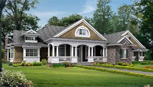 Cape Cod House Plan With 4 Bedrooms And