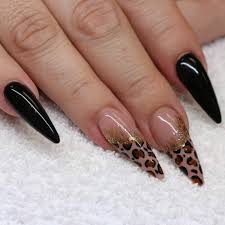 best acrylic nails in medford or