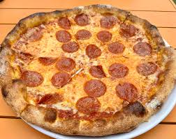top tastes best pizza in gulfport