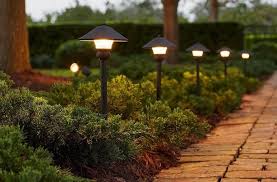 32 Awesome Landscape Lighting Ideas Simple Guide For Outdoor Lighting
