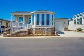 manufactured homes whole