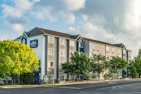 microtel inn and suites by wyndham