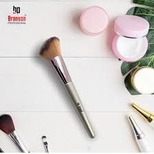 clic fat blush contour makeup brush