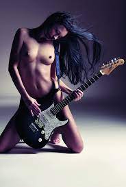 Nude Rock Girls - 60 photos