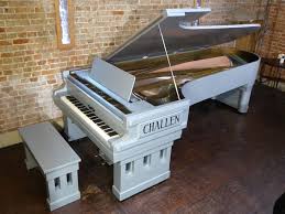 largest piano