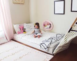 benefits of toddler floor beds and what