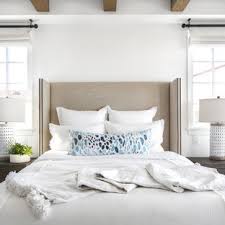 Beach themed bedroom decor can include accents, beach bedding, beach bedroom furniture, and more. 75 Beautiful Coastal Bedroom Pictures Ideas July 2021 Houzz