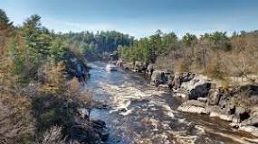 things to do in taylors falls in the winter