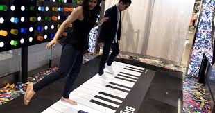 fao schwarz piano made famous in big