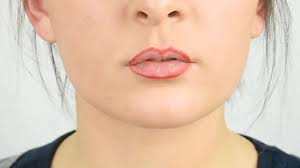 how to apply lip liner with pictures