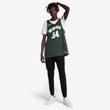 See more of milwaukee bucks on facebook. Nike Nba Giannis Antetokounmpo Milwaukee Bucks Icon Swingman Jersey Fir Herren Fanbekleidung Shirt Pro Direct Soccer