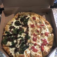 domino s pizza 16 reviews 312 n