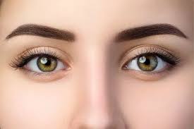 how to make brown eyes look lighter