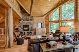 For small log cabins, make the size of the space work for you by emphasizing the shape of the room as part of the décor. Small Log Cabin Living Room Ideas Photos Houzz