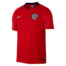 La federación de fútbol de chile (ffch) es el ente rector encargado del desarrollo del fútbol en chile. Camiseta Nike Seleccion Chilena De Local 2018 2019 Nino 100 Futbol