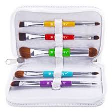 essential brush set with travel pouch 8 50